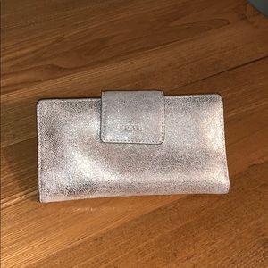 Fossil wallet